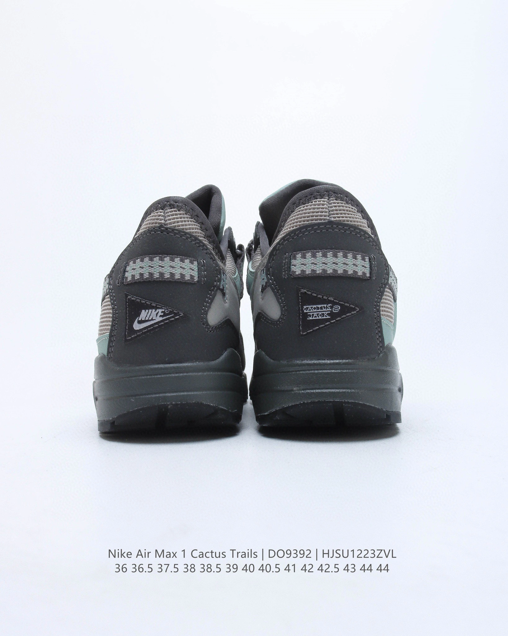 Flying pig- 2021 item : BL-X038A1007O
