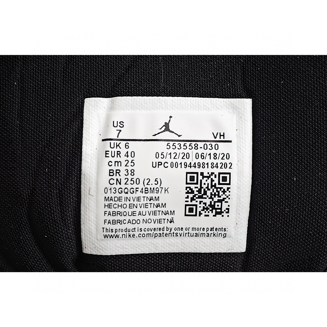 &Flying pig- 553558-030 item : A-X05I1920W