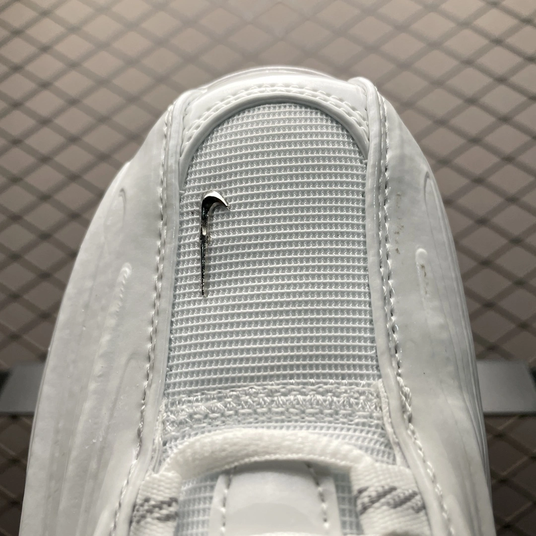 Flying pig--9ik5 DZ7293-100 NOCTA x NK Hot Step II item: E-X000L2035B