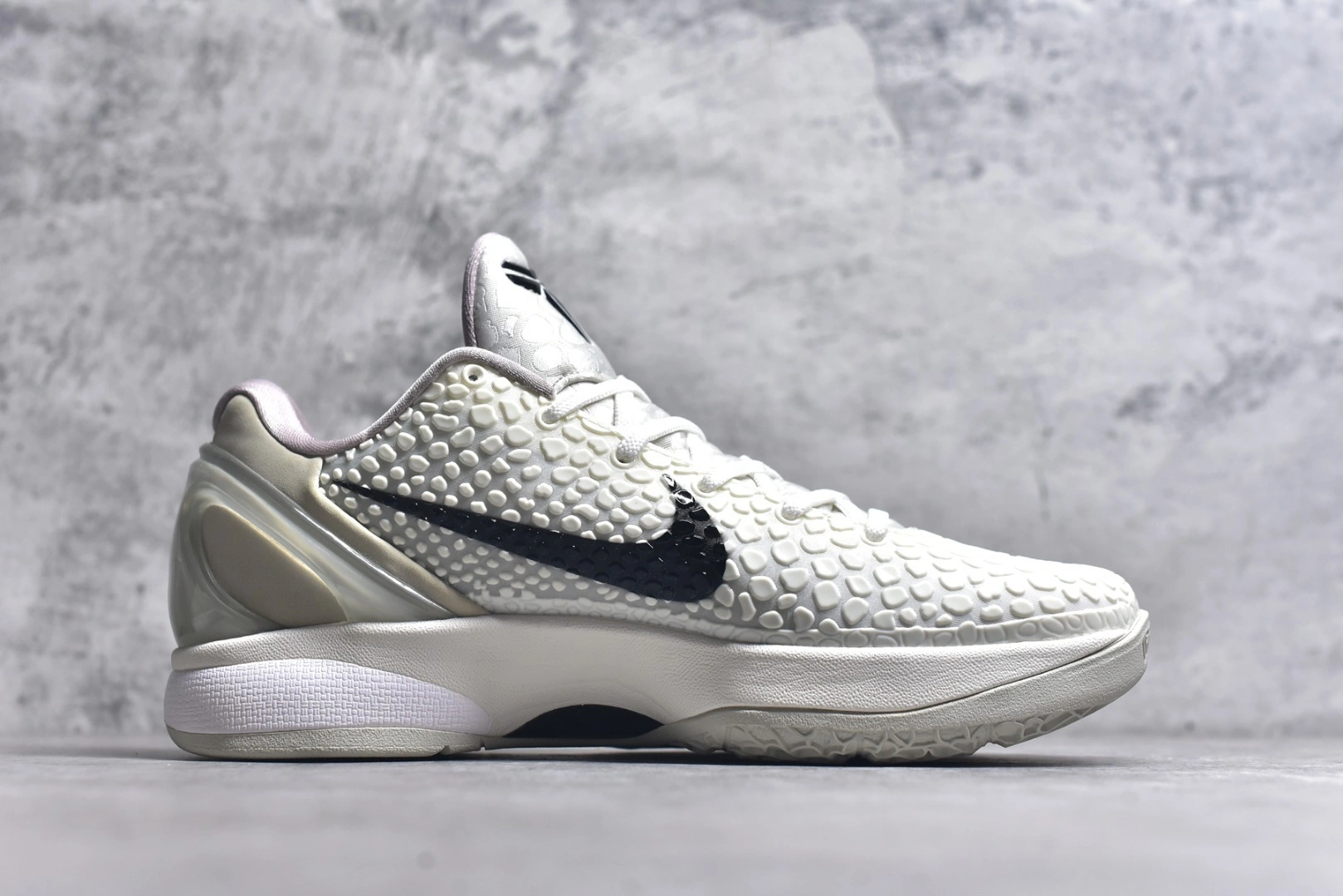 Flying pig--9ik5 FQ3546-100 Kobe 6 Protro item: E-X000L2003B