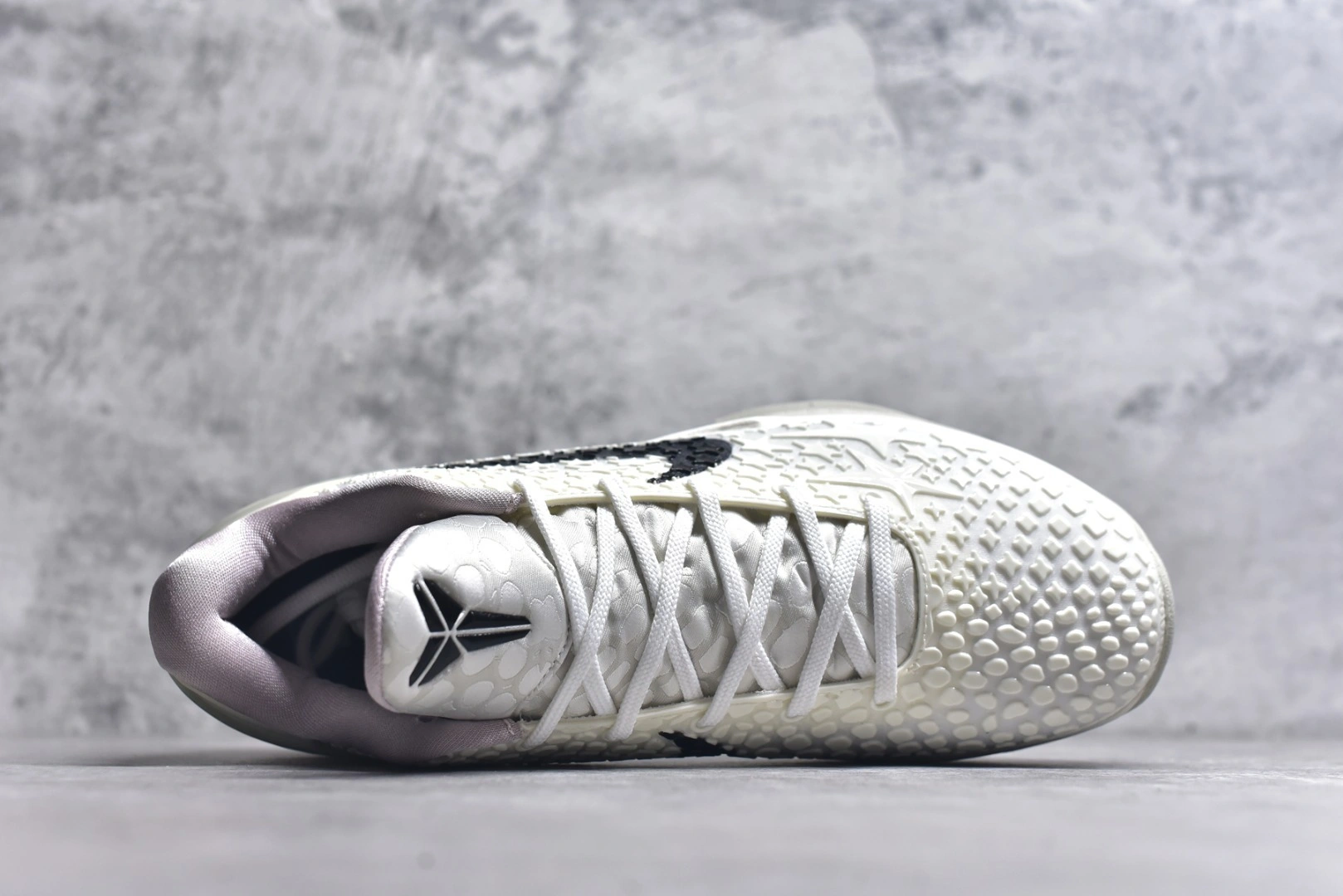 Flying pig--9ik5 FQ3546-100 Kobe 6 Protro item: E-X000L2003B