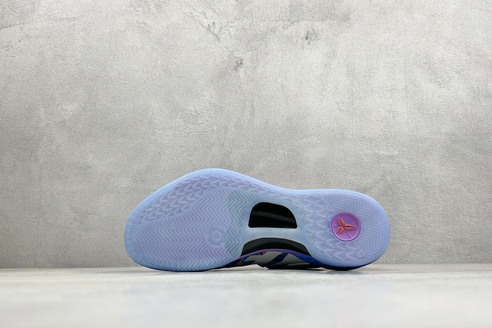 Flying pig--9ik5 HM9621-900 Zoom Kobe VIII Protro item: E-X000L2002B