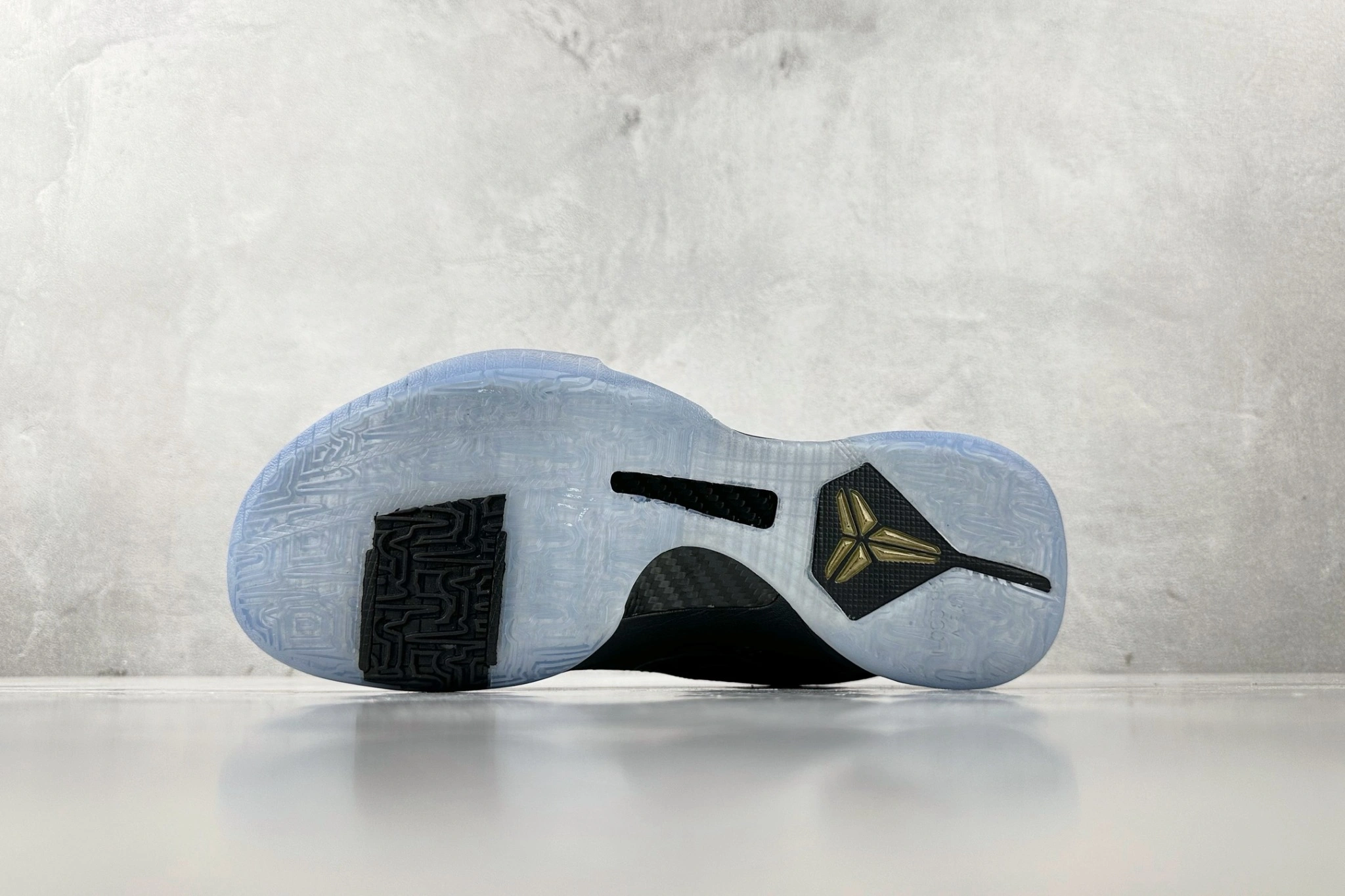 Flying pig--9ik5 IB4481-500 Kobe 5 Protro"Year of the Mamba” CNY item: E-X000L2006B