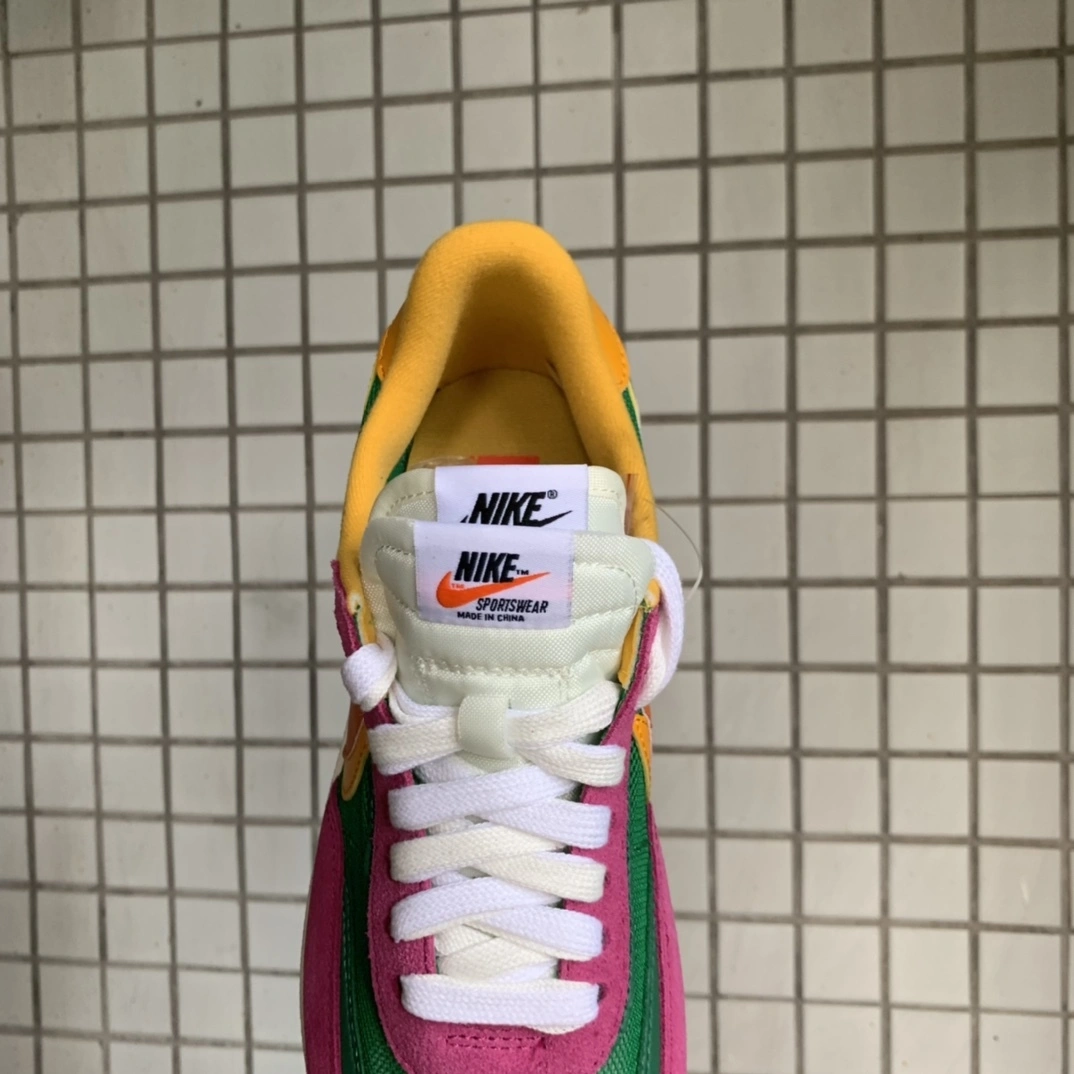 Flying pig — 9ik5 Sacai x LVD Waffle Daybreak BV0073-301 item:E-X502I1692H