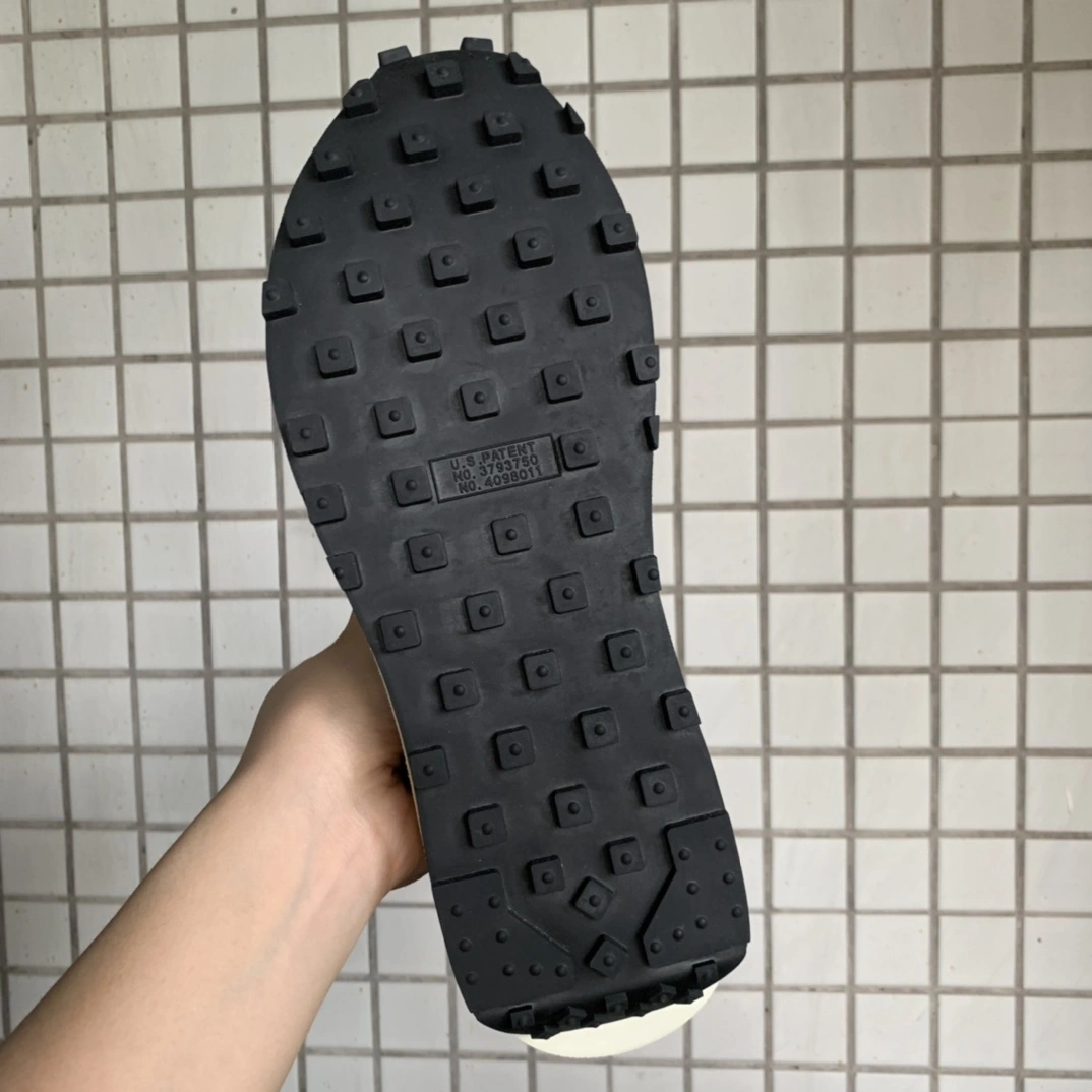 Flying pig — 9ik5 Sacai x LVD Waffle Daybreak BV0073-301 item:E-X502I1692H