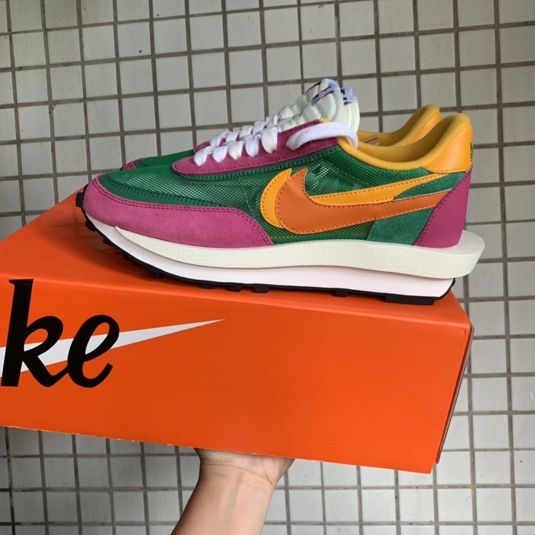 Flying pig — 9ik5 Sacai x LVD Waffle Daybreak BV0073-301 item:E-X502I1692H
