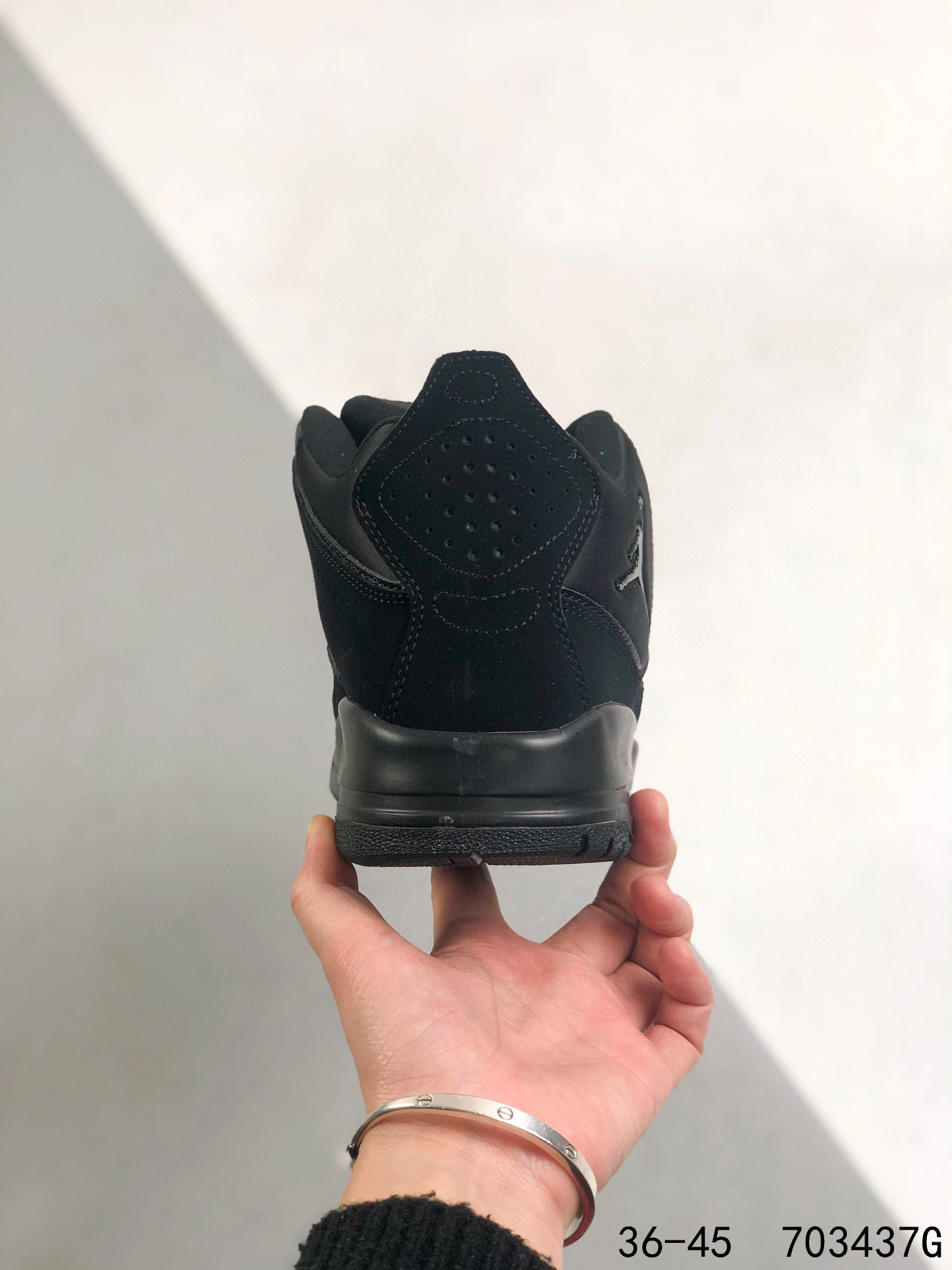 Flying pig- AR1000-001 item : BL-X022A1313O
