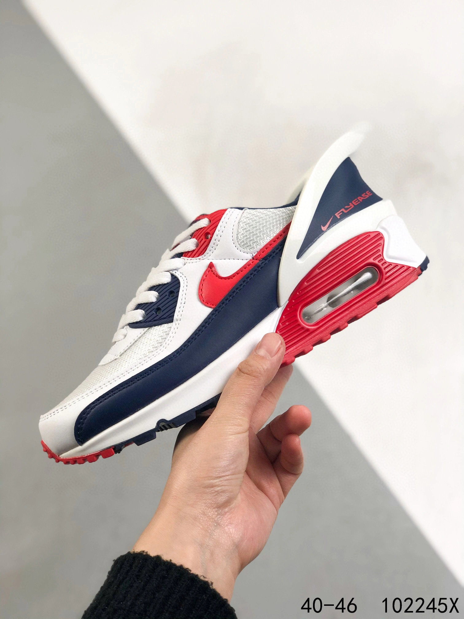 Flying pig- CU0814-104 item : BL-X022A2724O