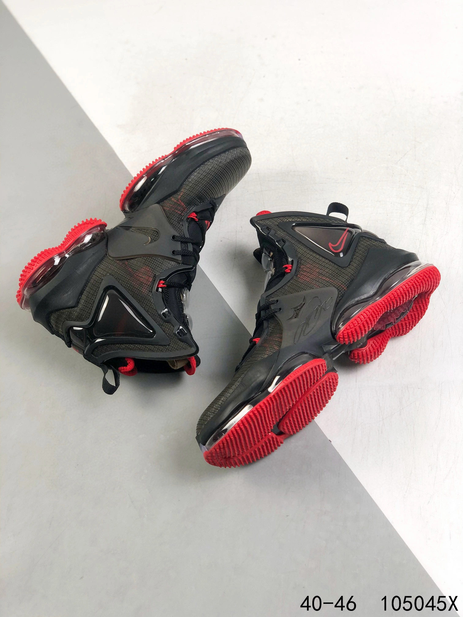 Flying pig- CZ0203-001 item : BL-X022A2735O