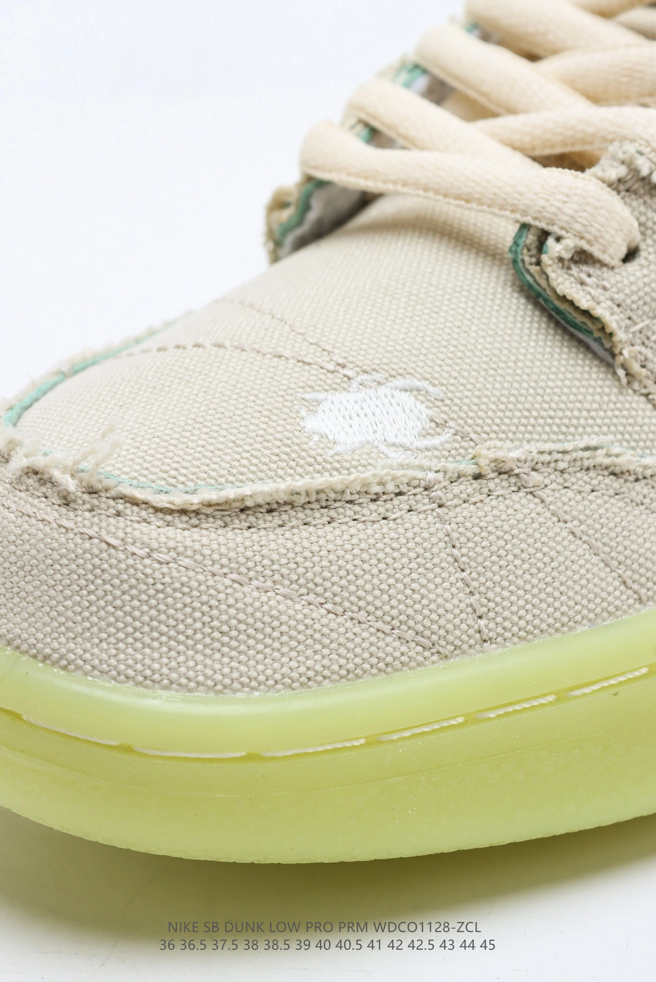 &&&Flying pig- DM0774-111 item : L-X038L1402O