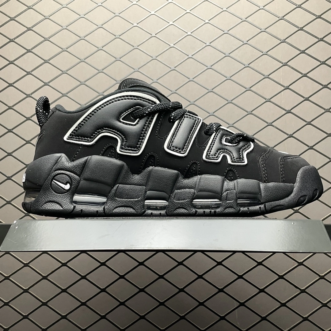 Flying pig- FB1299-001 item: D-X319A2724