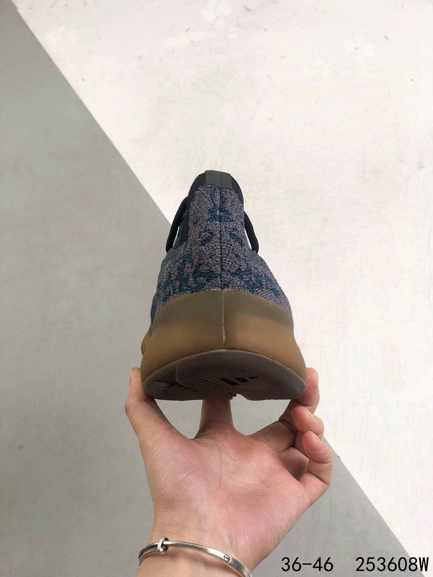 Flying pig- GZ0454 item : BL-X022A1320O
