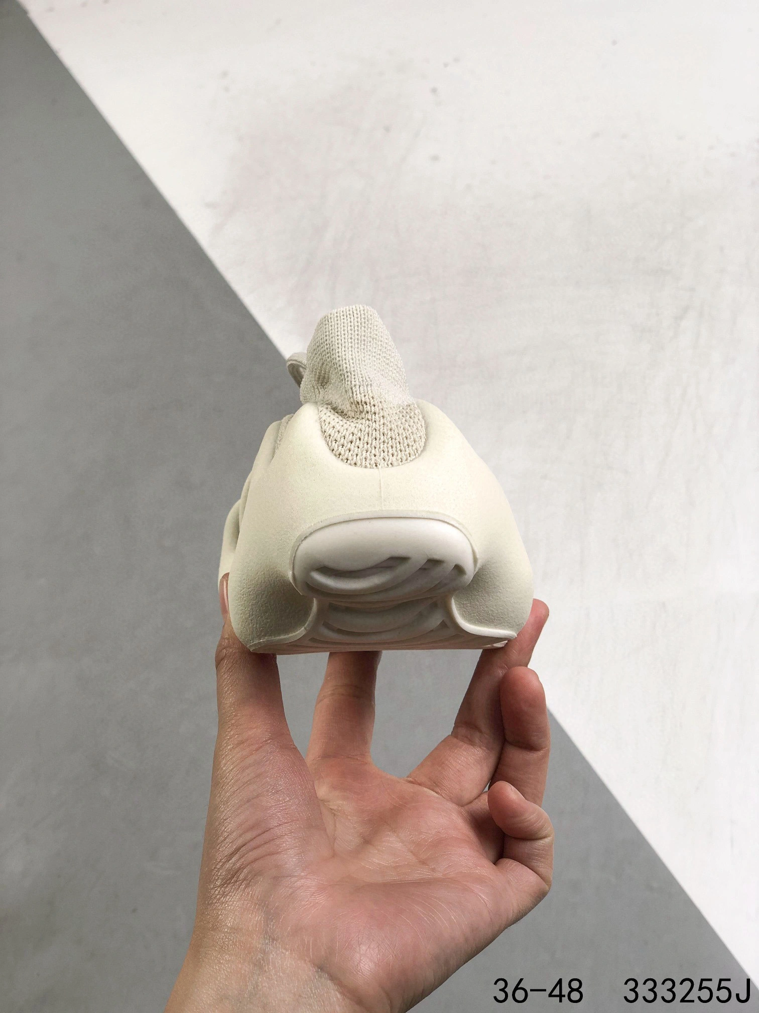 &Flying pig- H68038 item : BL-X022A2716O