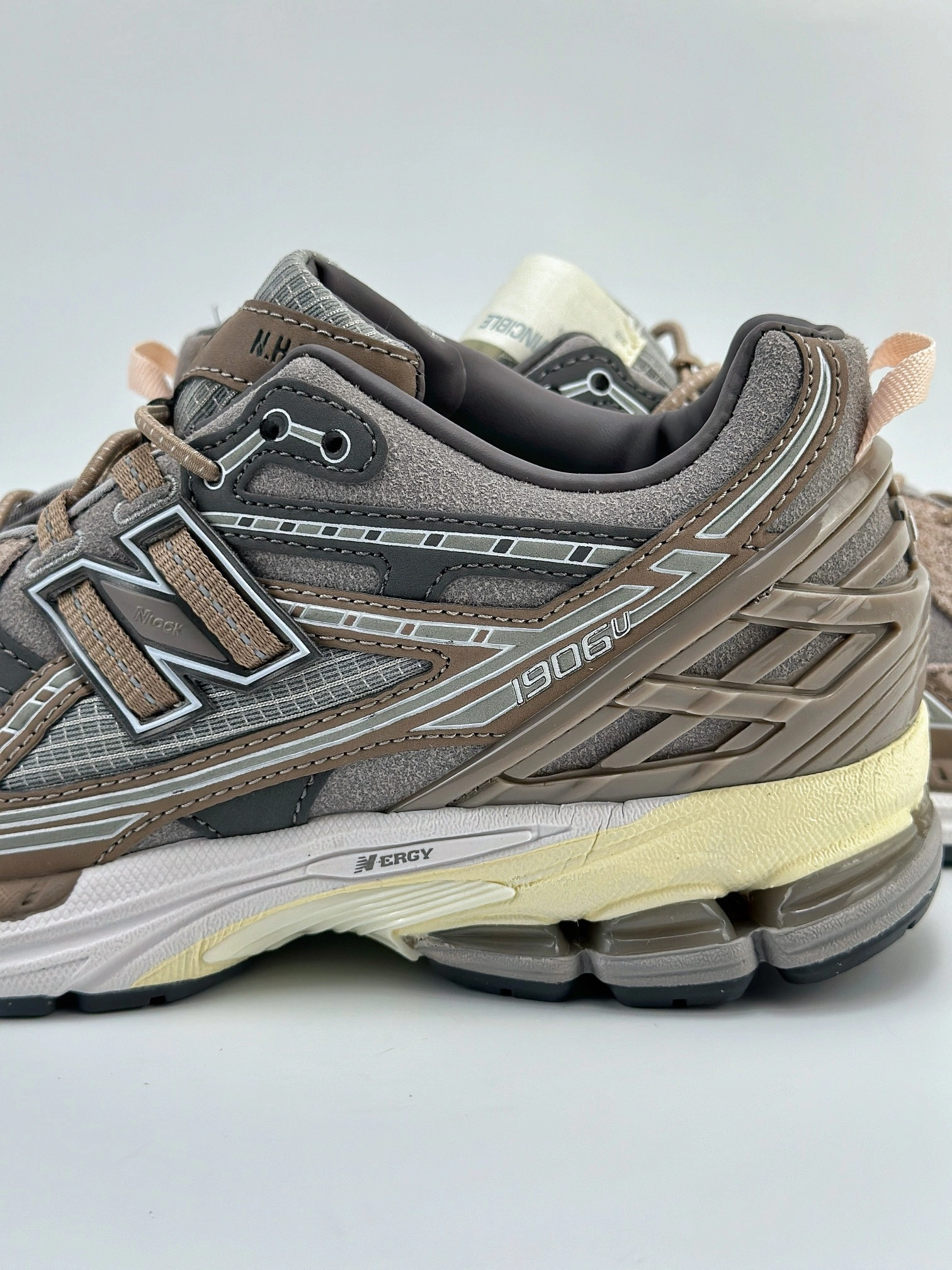 Flying pig--Other brands M1906NIH NB M1906 item: E-X000L2816B