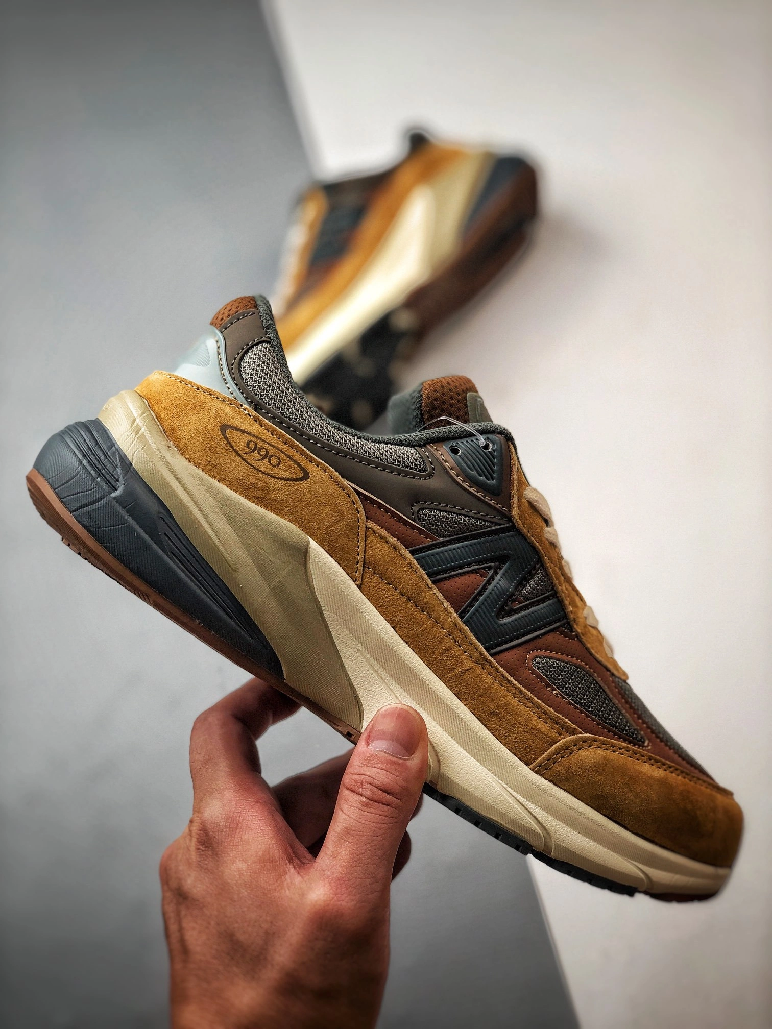 Flying pig--Other brands M990CH6 Carhartt WIP x NB 990 V6 item: E-X000L2813B