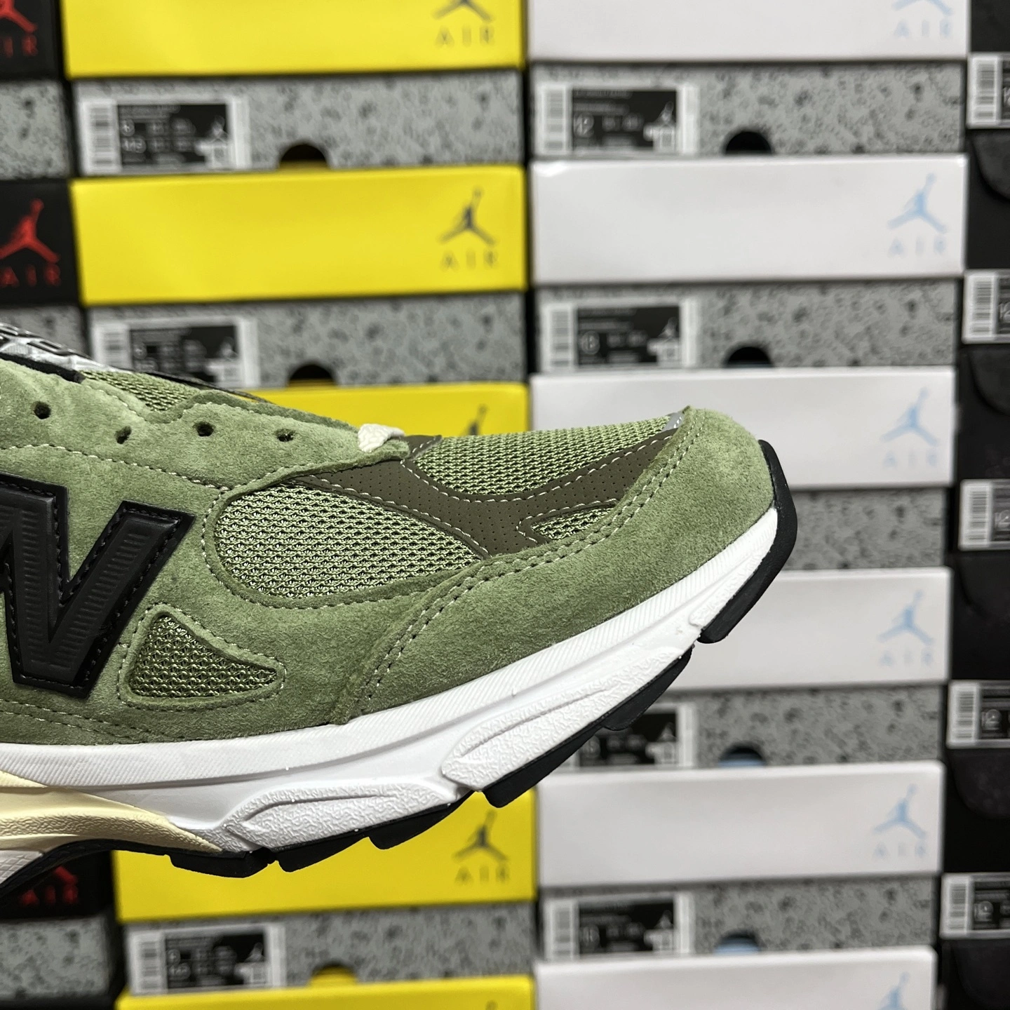 Flying pig--Other brands M990JD3 NB NB990 item: E-X575L2811B