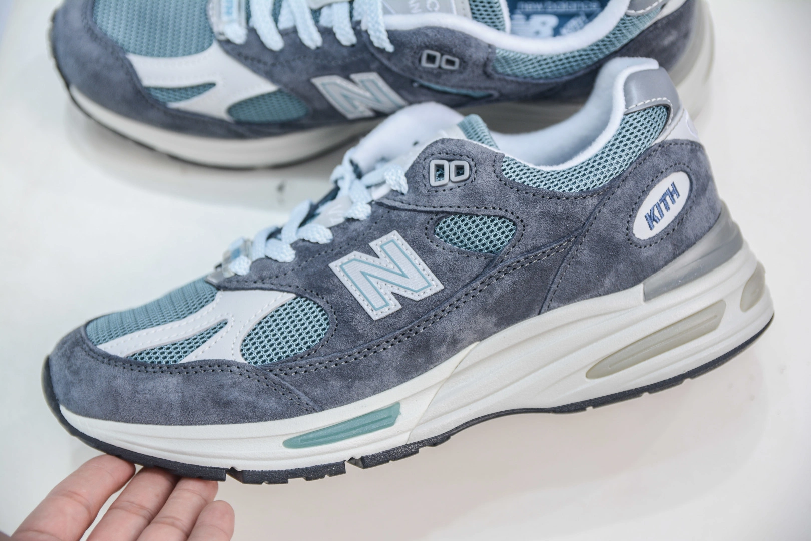 Flying pig--Other brands U991KH2 Kith x NB NB991V2 item: E-X000L2814B