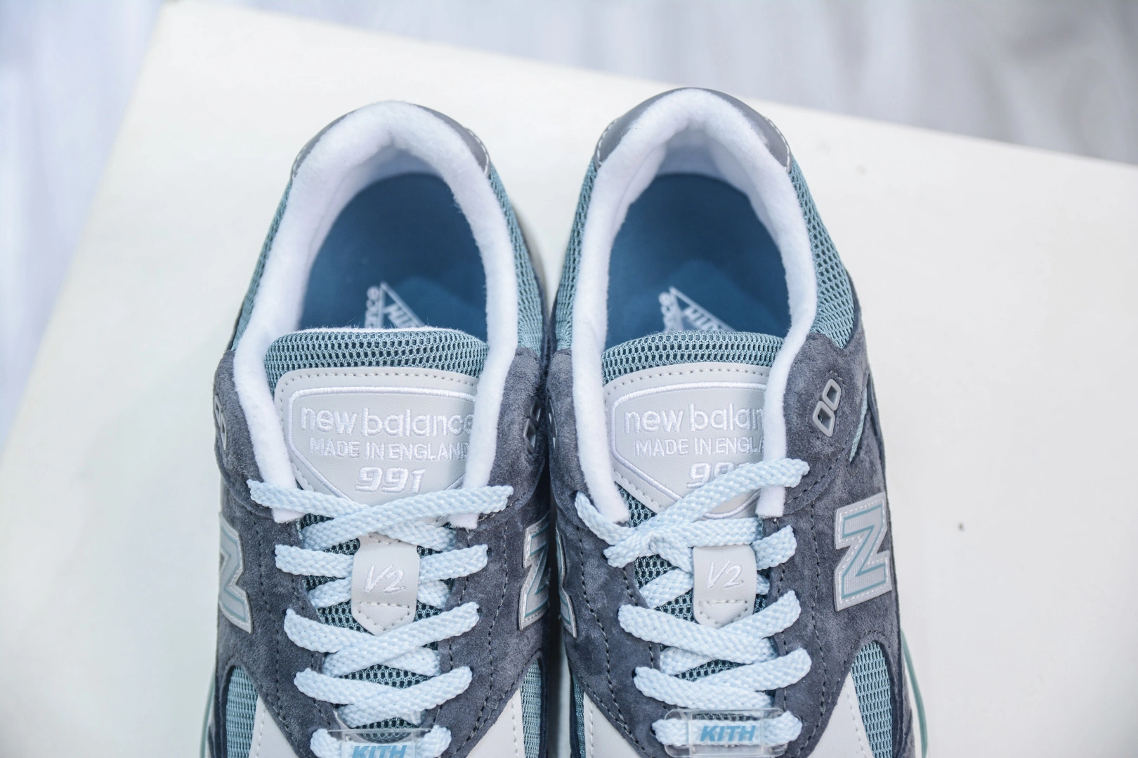 Flying pig--Other brands U991KH2 Kith x NB NB991V2 item: E-X000L2814B