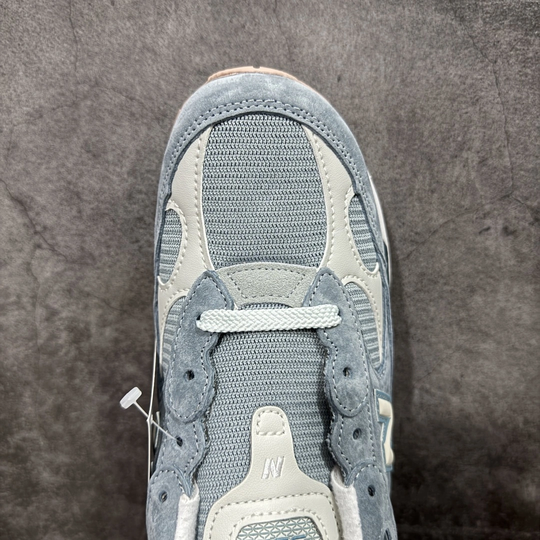 Flying pig--Other brands U992KT Kith x NB NB992 item: E-X575L2810B