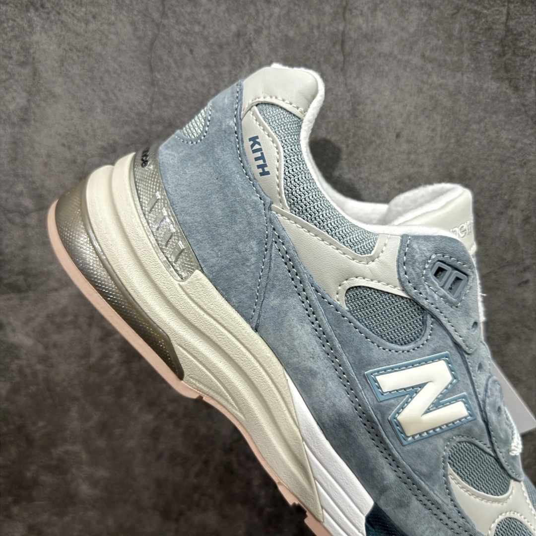 Flying pig--Other brands U992KT Kith x NB NB992 item: E-X575L2810B