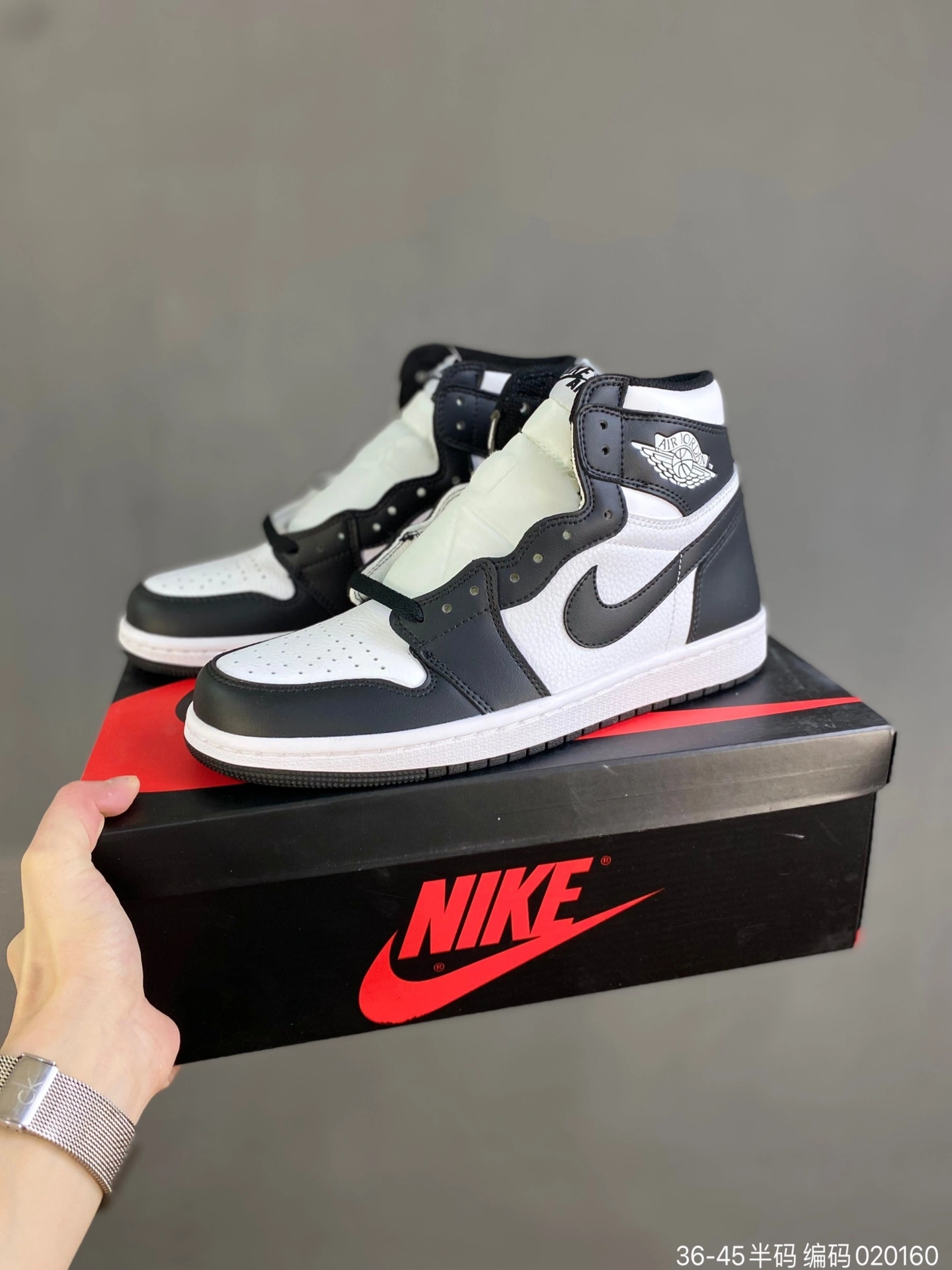 Flying pig- Retro High Og 555088-010 item: C-X087K2506V