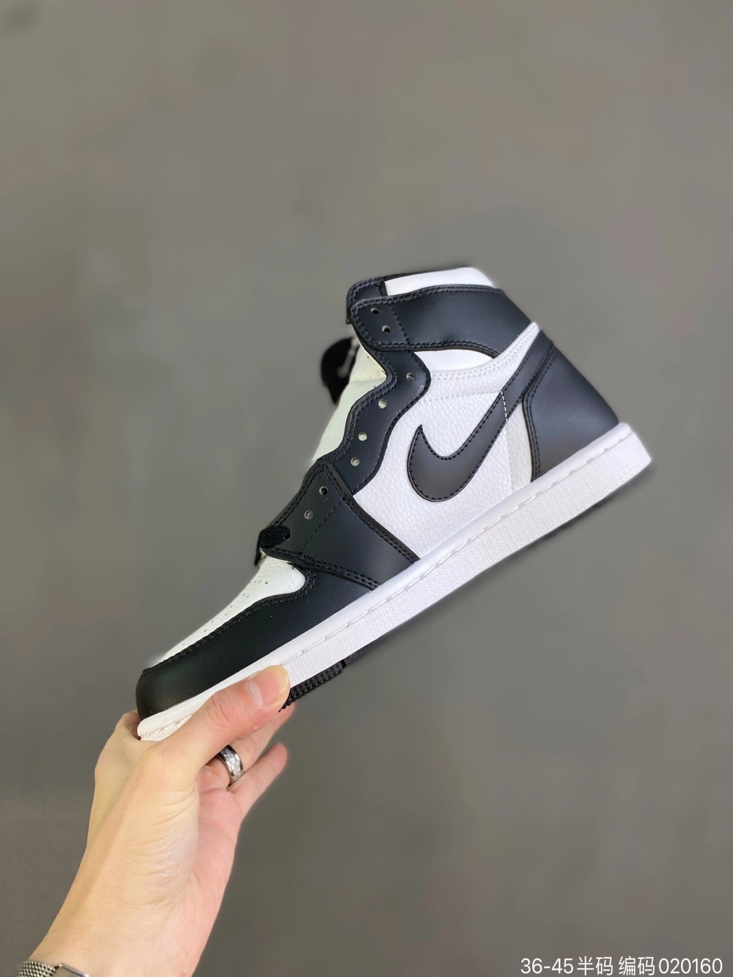 Flying pig- Retro High Og 555088-010 item: C-X087K2506V