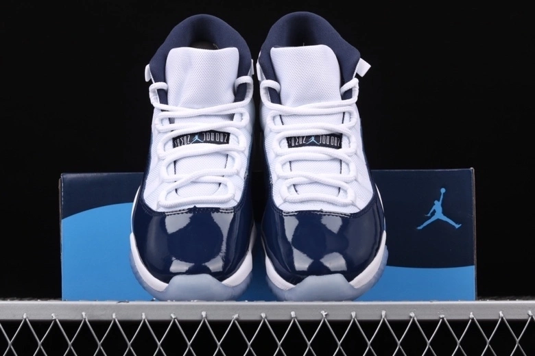 Flying pig- “Win Like '82” 378037-123 item: D-X349A2810