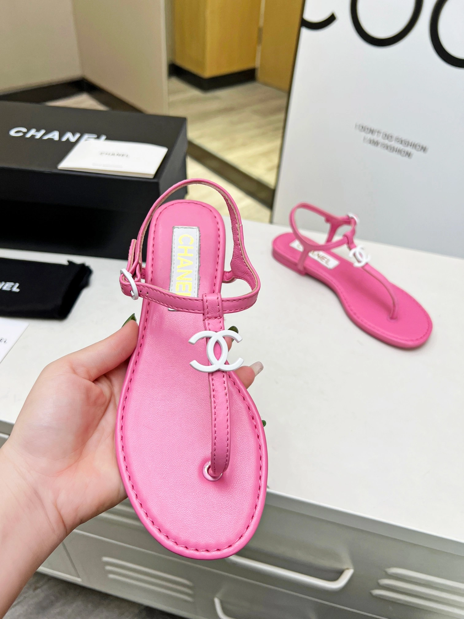 G40018 X01000 0T247 sheepskin item:DT-X543C2844