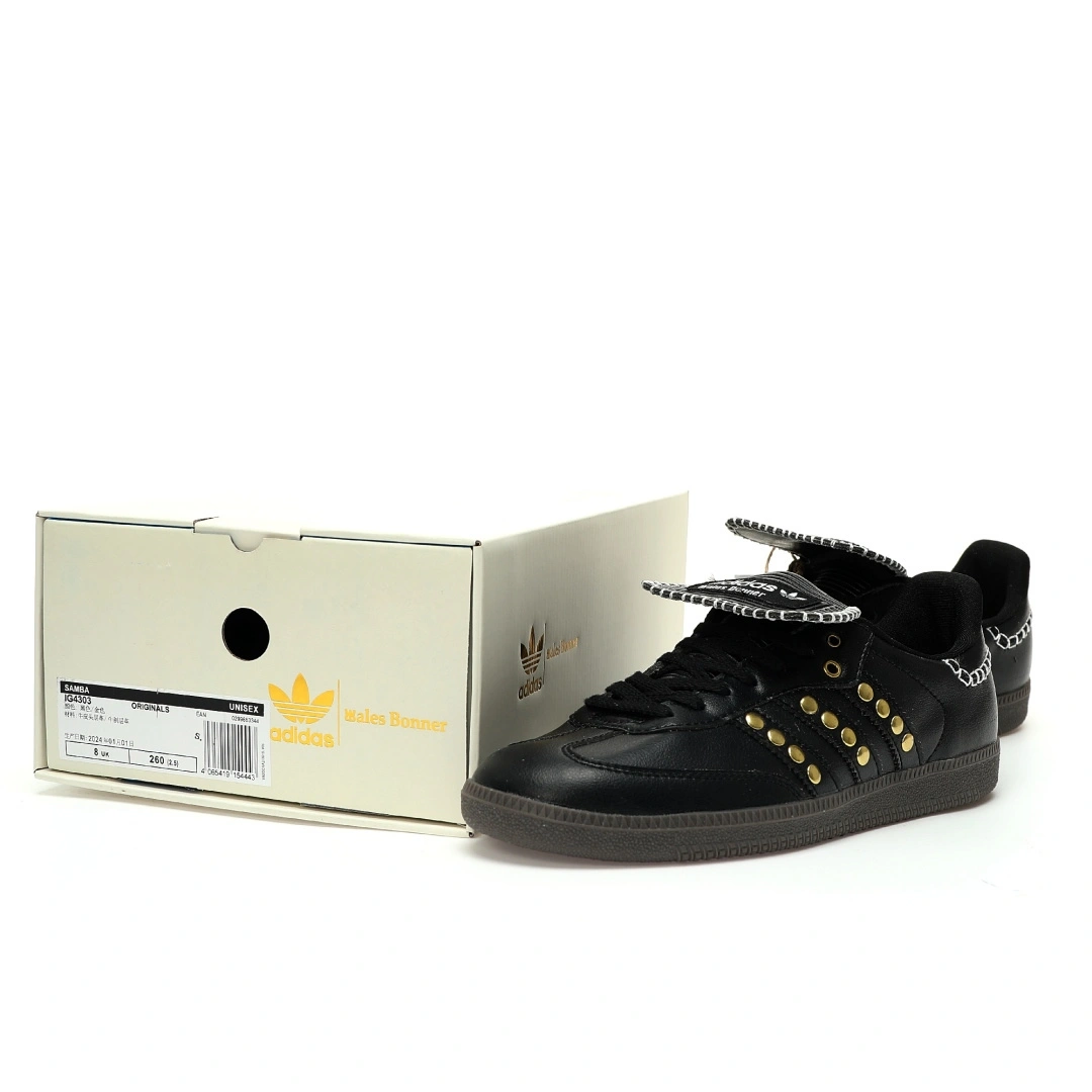 Flying pig--14i41s IG4303 Wales Bonner x Originals Samba Classic"Studded Pack Black" item: E-X000L2407B