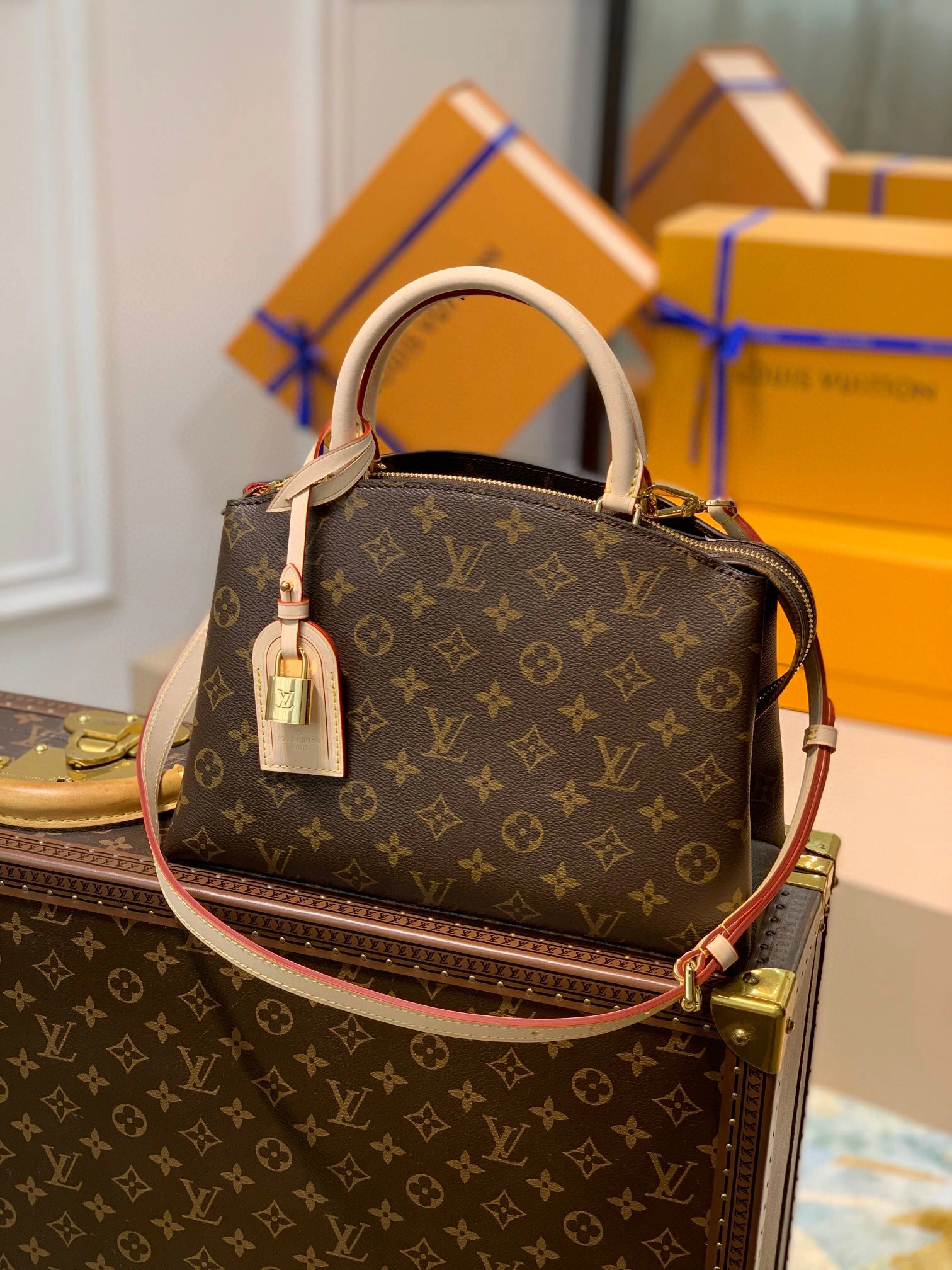 GRAND PALAIS M45900 item:A-B182L2804X