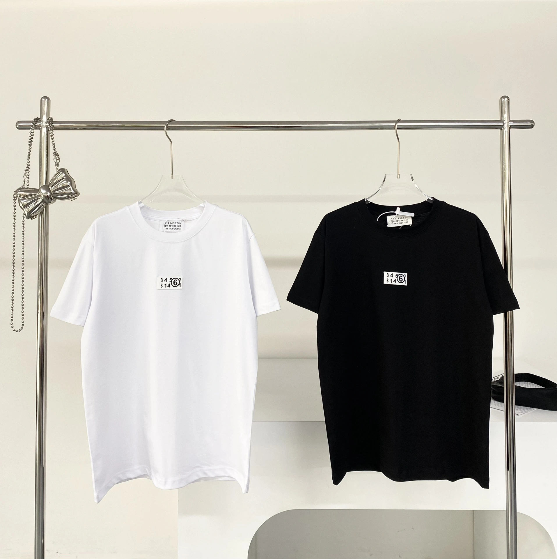 Gemini----------- 23 2colour item:C-F045E1500-2