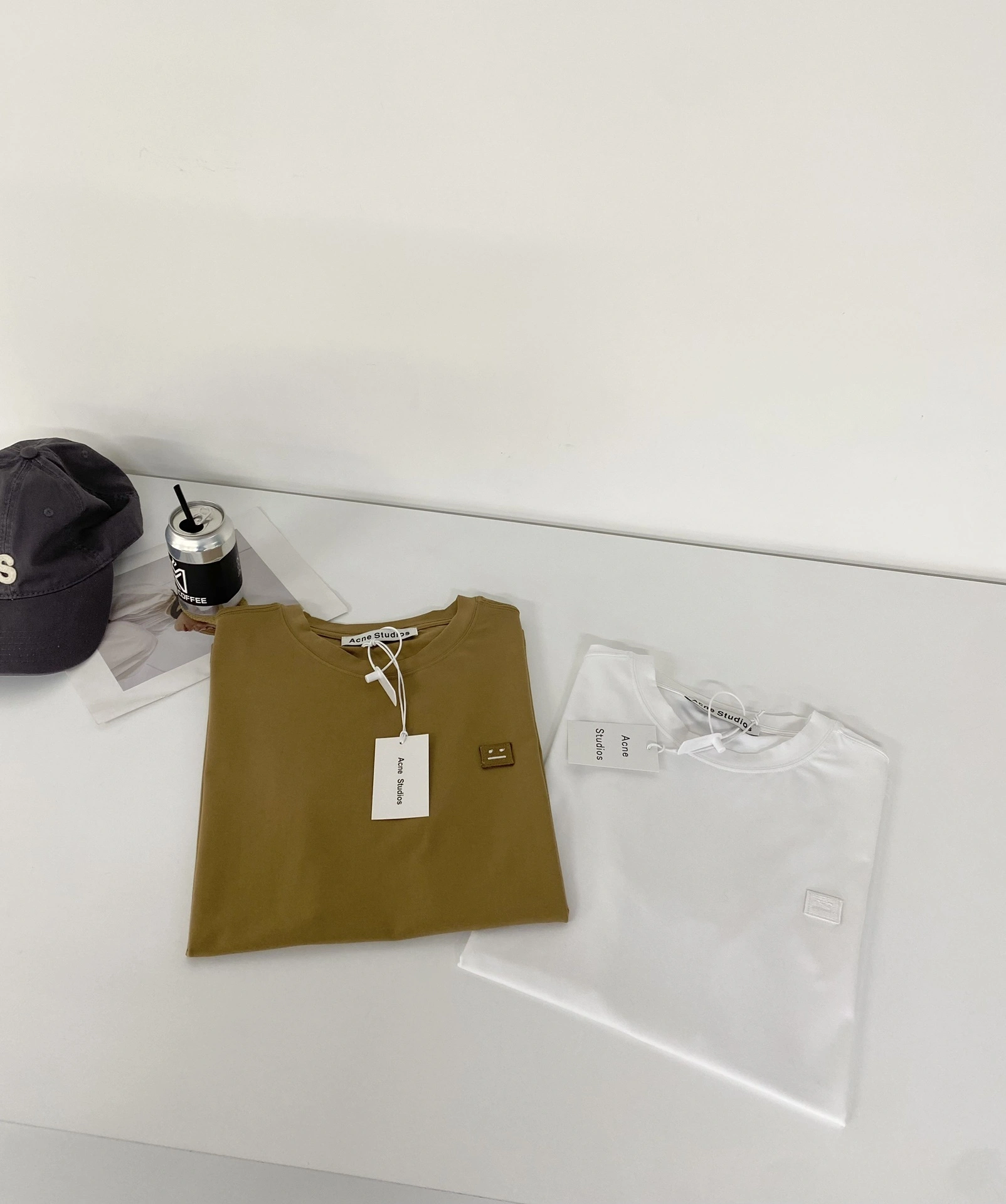 Gemini----- Logo 2colour item:C-F045E1532-2