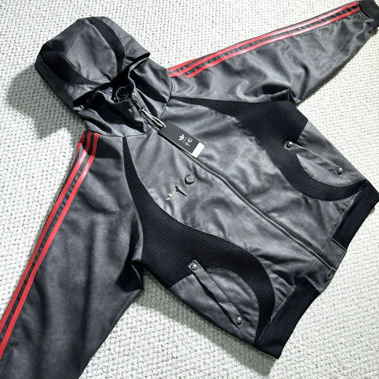 Gemini -- 14i41s adidas Originals x THUG CLUB GALI TG LTHR JKT item:E-F110L1838F