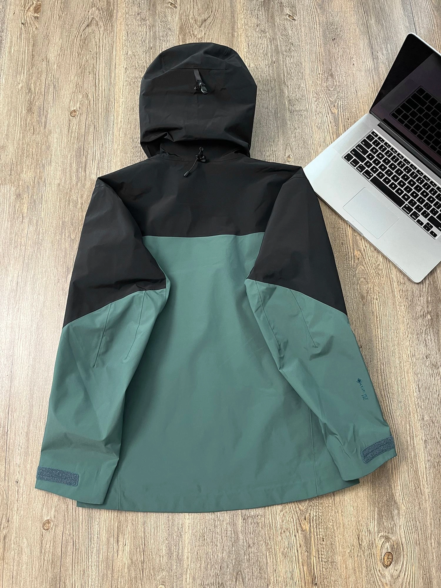&Gemini -- 1r3t5ryx 6Colour N80p-X GORE-TEX® Alpha SV item:D-F110I1196-6