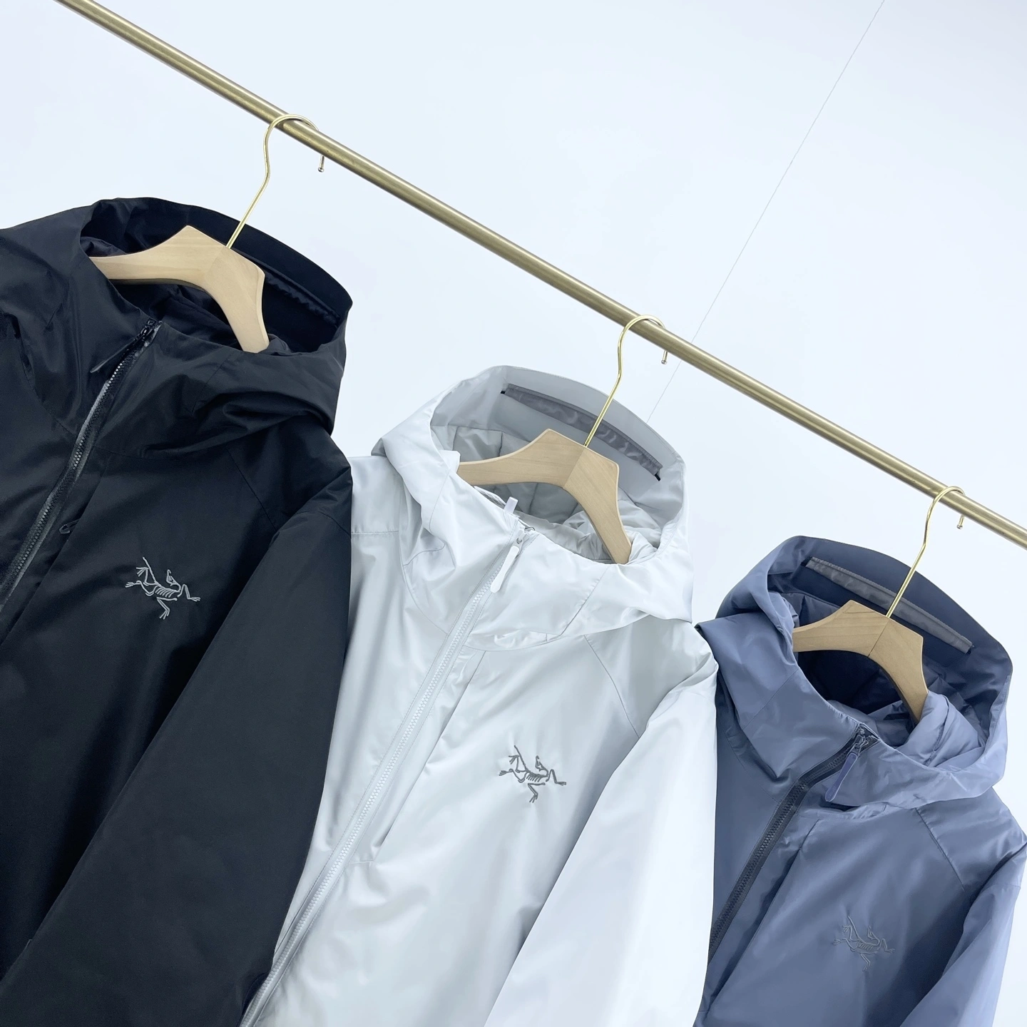 Gemini -- 1r3t5ryx Down jacket embroidery GORE-TEX 3colour item: E-F110J1428-3