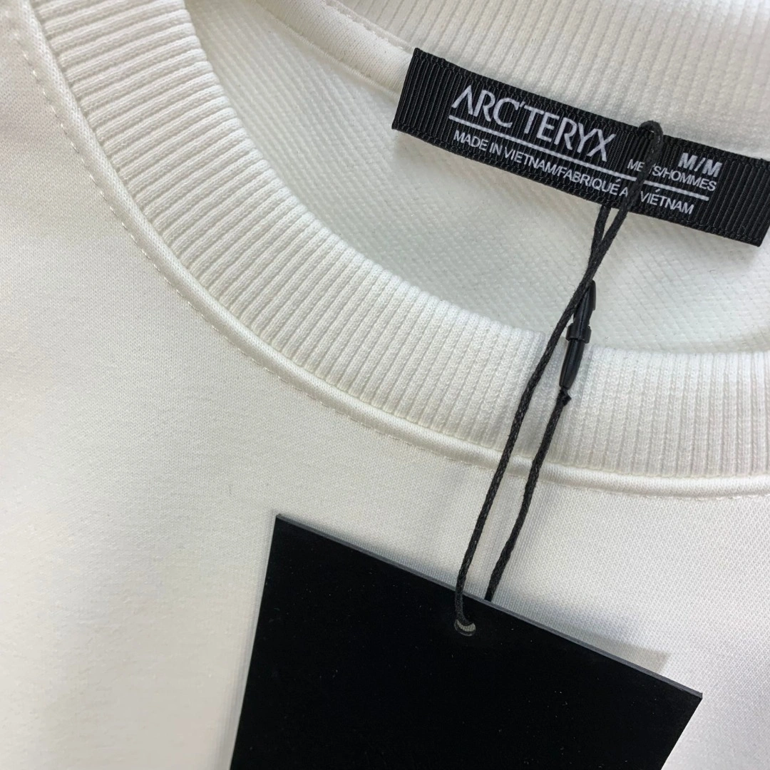 Gemini -- 1r3t5ryx embroidery oversize 3colour item: E-F110J1429-3