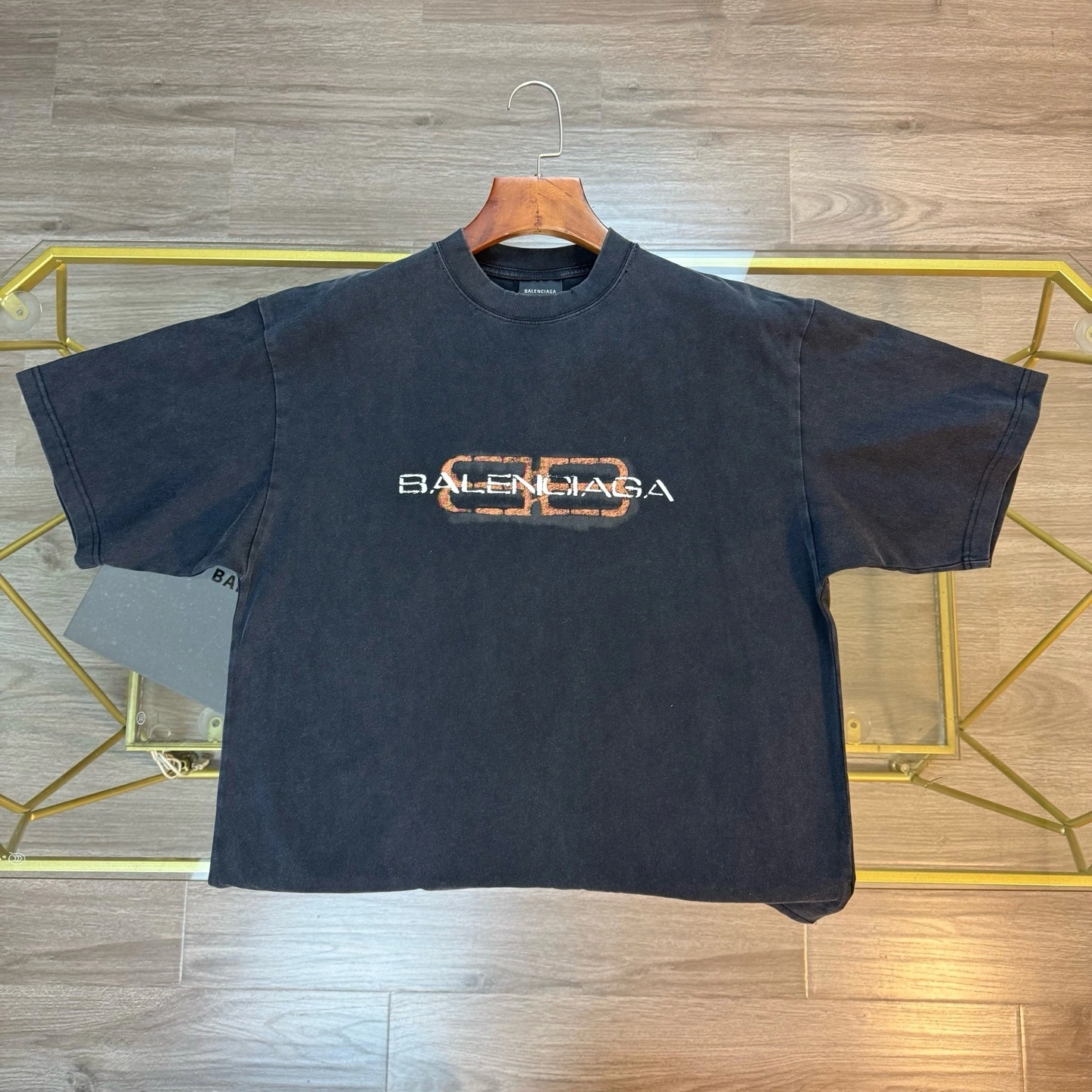 Gemini -- 218593i16 ss26 BB icon stencil oversized 2Colour item:F-F110A1904-2F