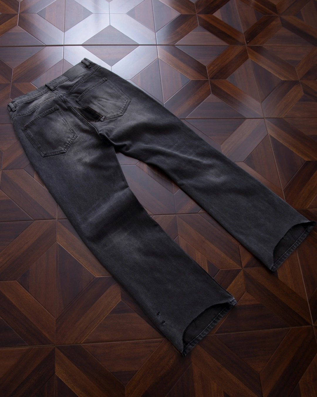Gemini -- ERD 2colour item: E-F125J1413-2