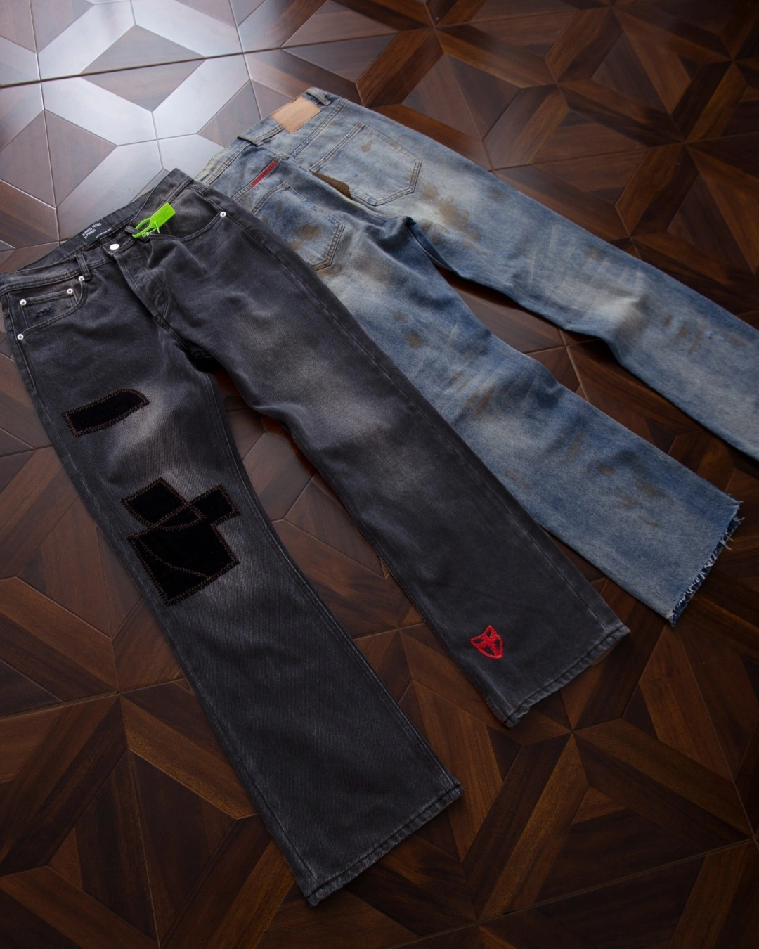 Gemini -- ERD 2colour item: E-F125J1413-2