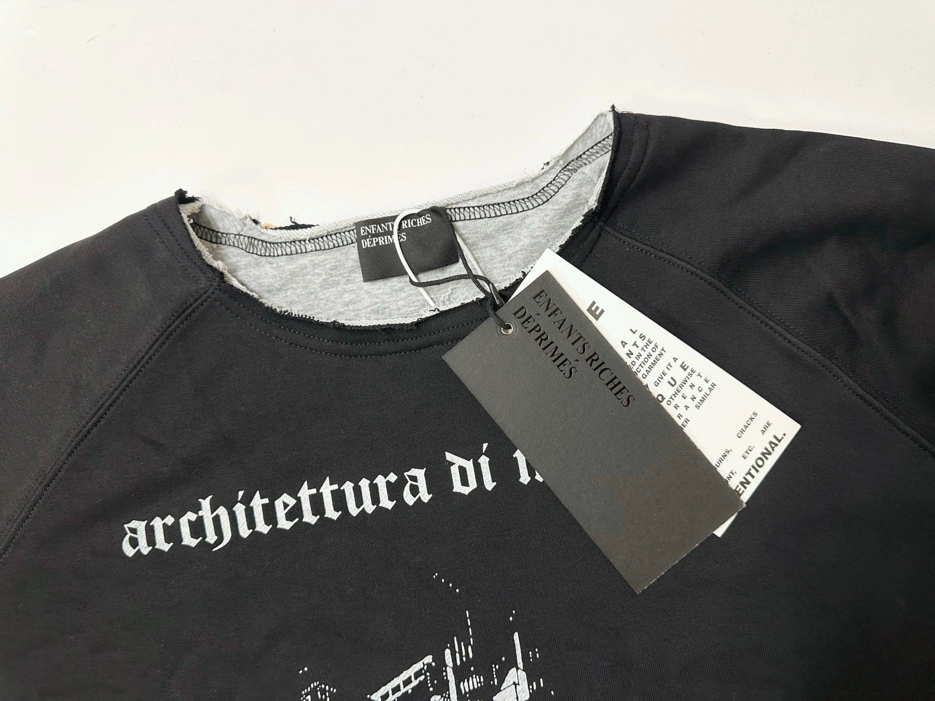 Gemini -- ERD reversible oversize item: E-F125J1411