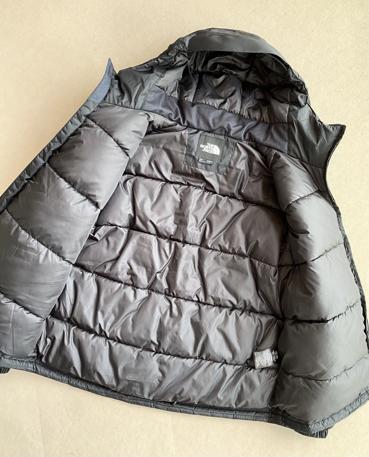Gemini -- F135 PrimaLoft YKK 2colour item:E-F110K2124-2F