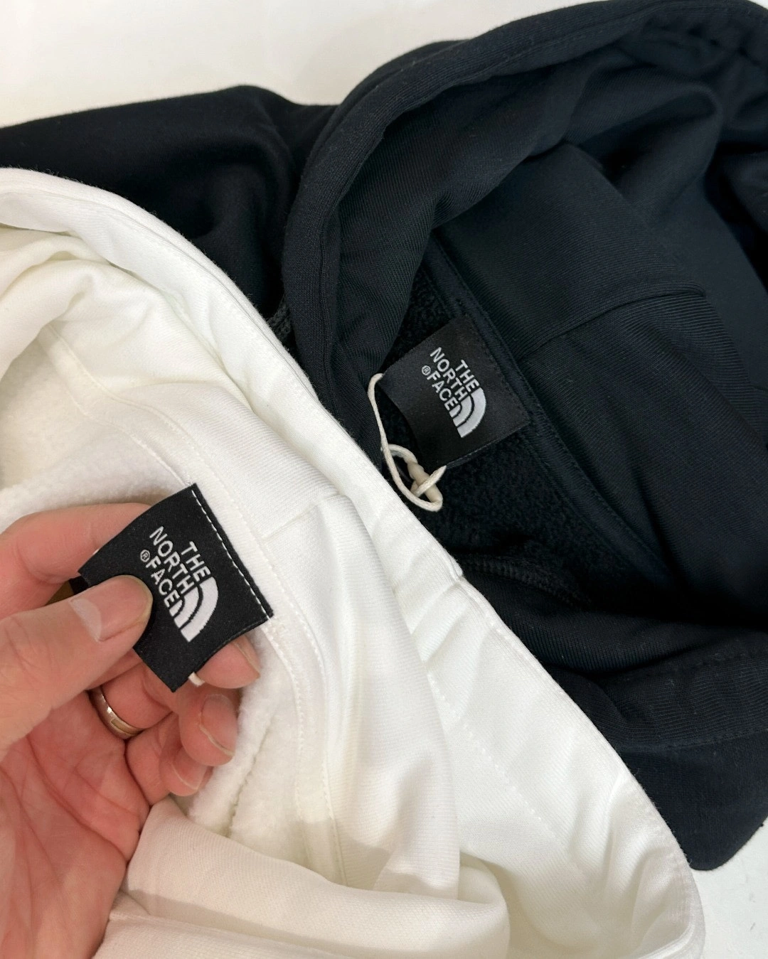 Gemini -- F135 fleece 480G 2colour item:E-F110K2121-2F