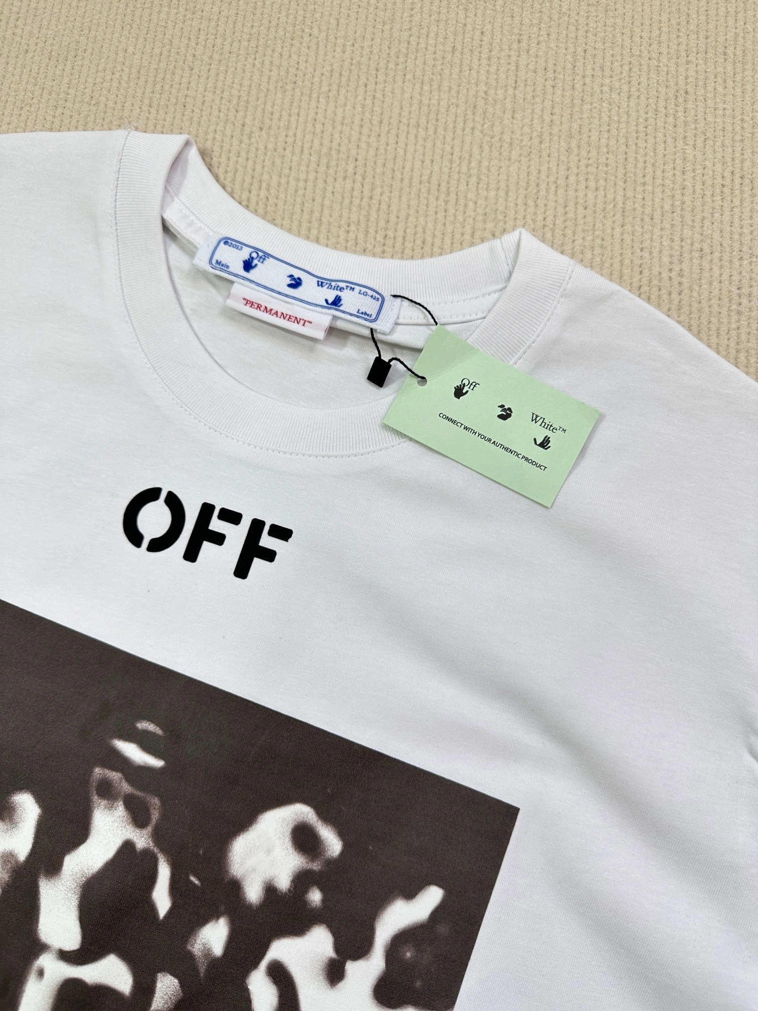 Gemini--- Off Whit5 Oversized item:D-F125E2003