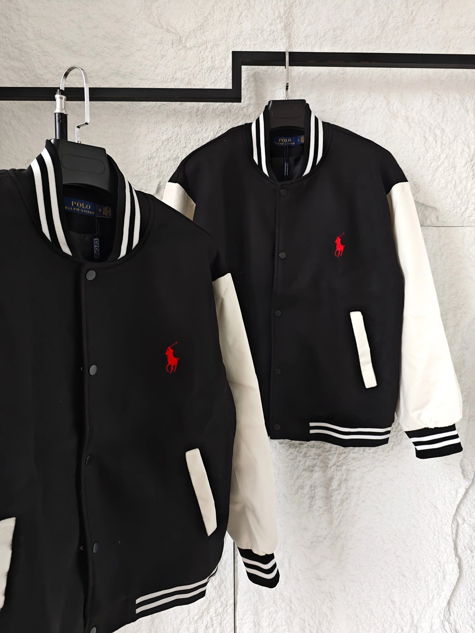 Gemini -- R18ph embroidery item: E-F110J1421