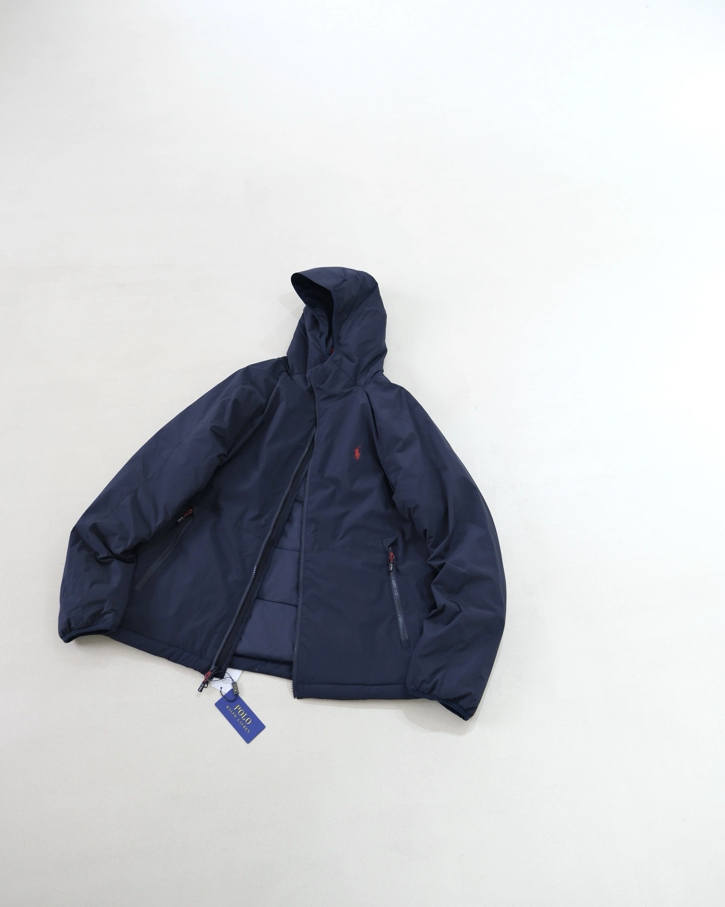 Gemini -- R18ph embroidery nylon 2colour item: E-F110J1426-2