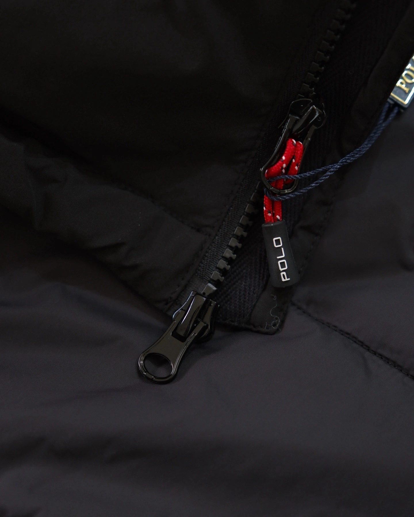 Gemini -- R18ph embroidery nylon 2colour item: E-F110J1426-2