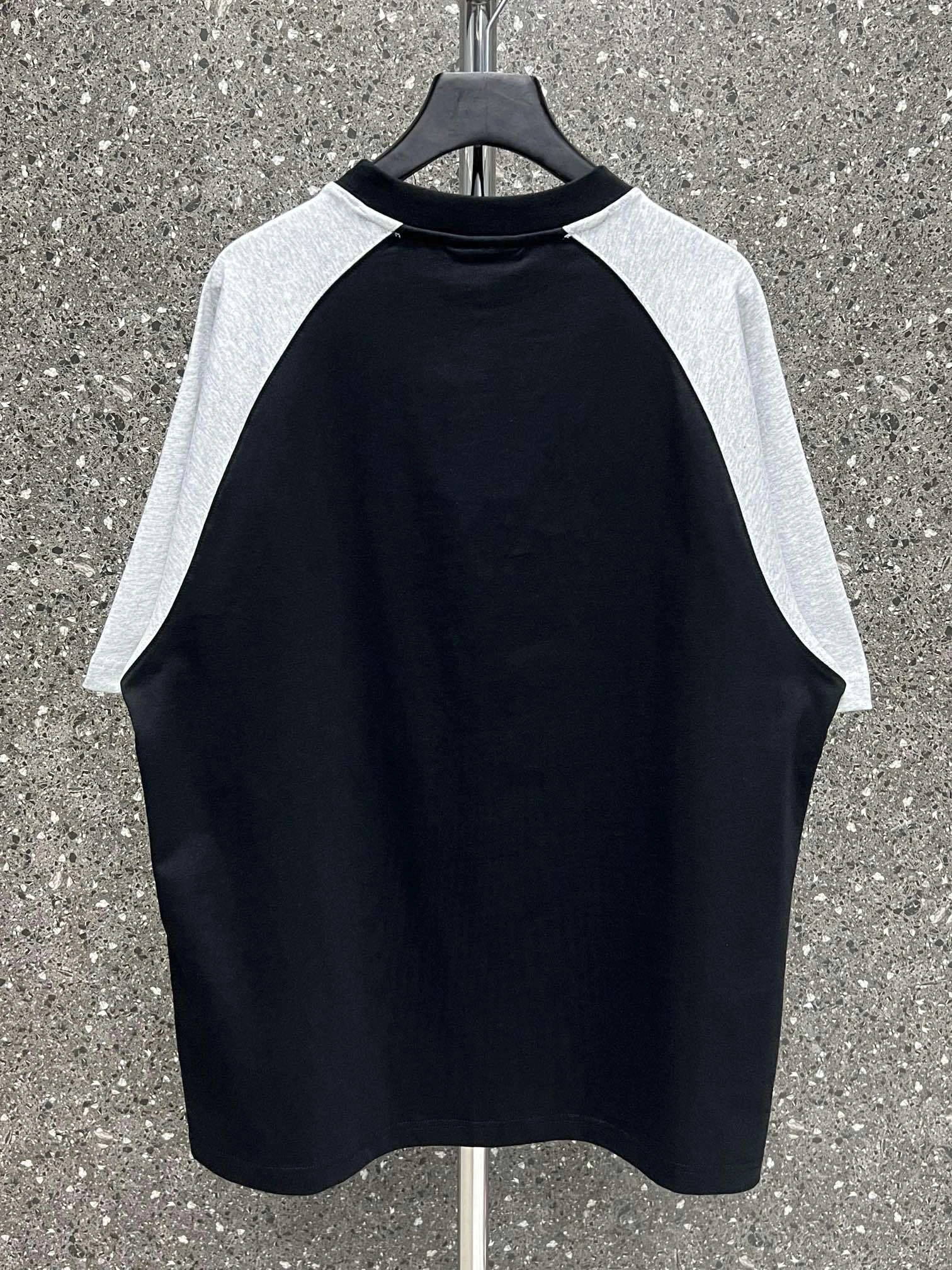 &Gemini -- logo oversized item:C-F000J1822