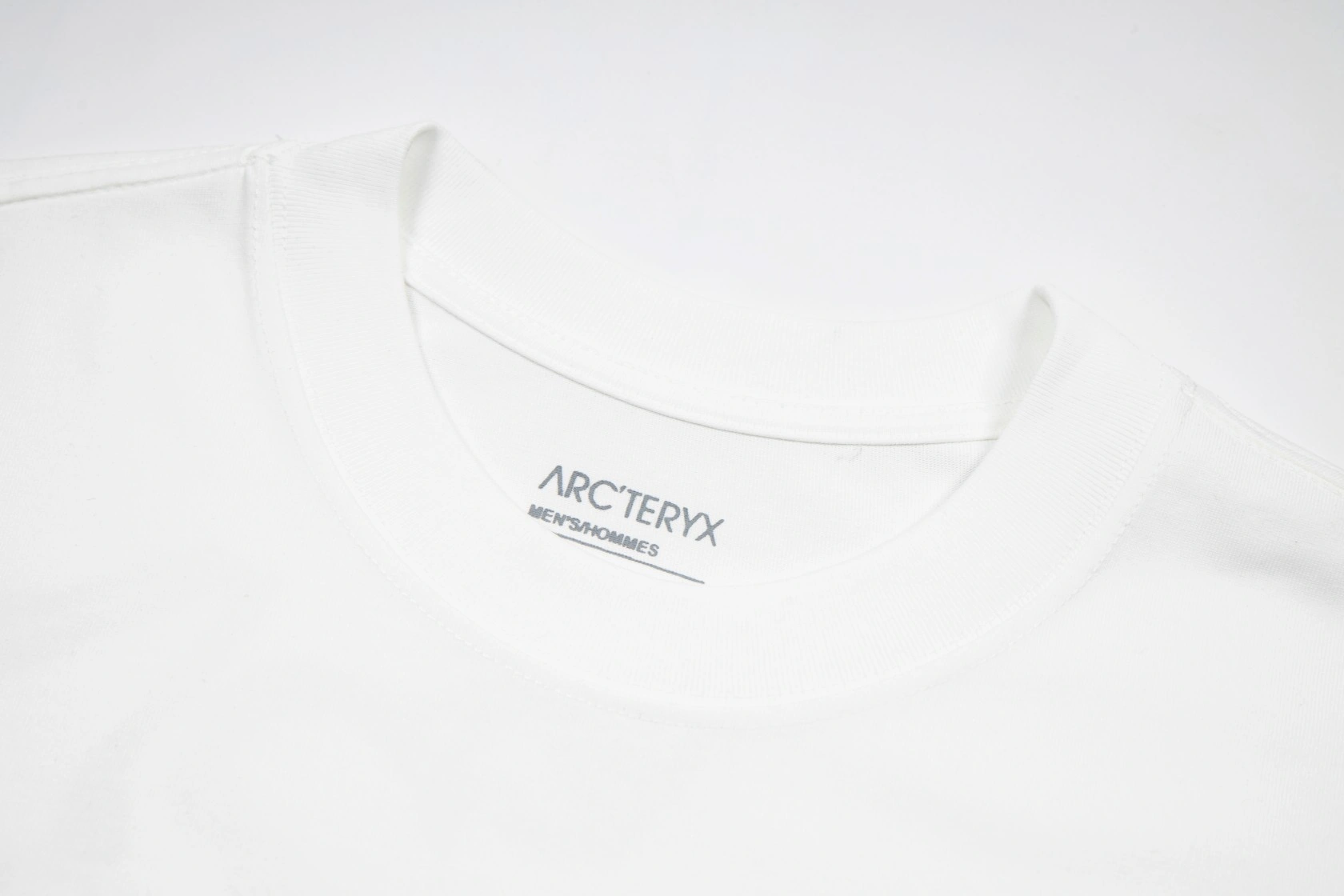 Gemini--- oversized 2colour item: D-F431D2646-2