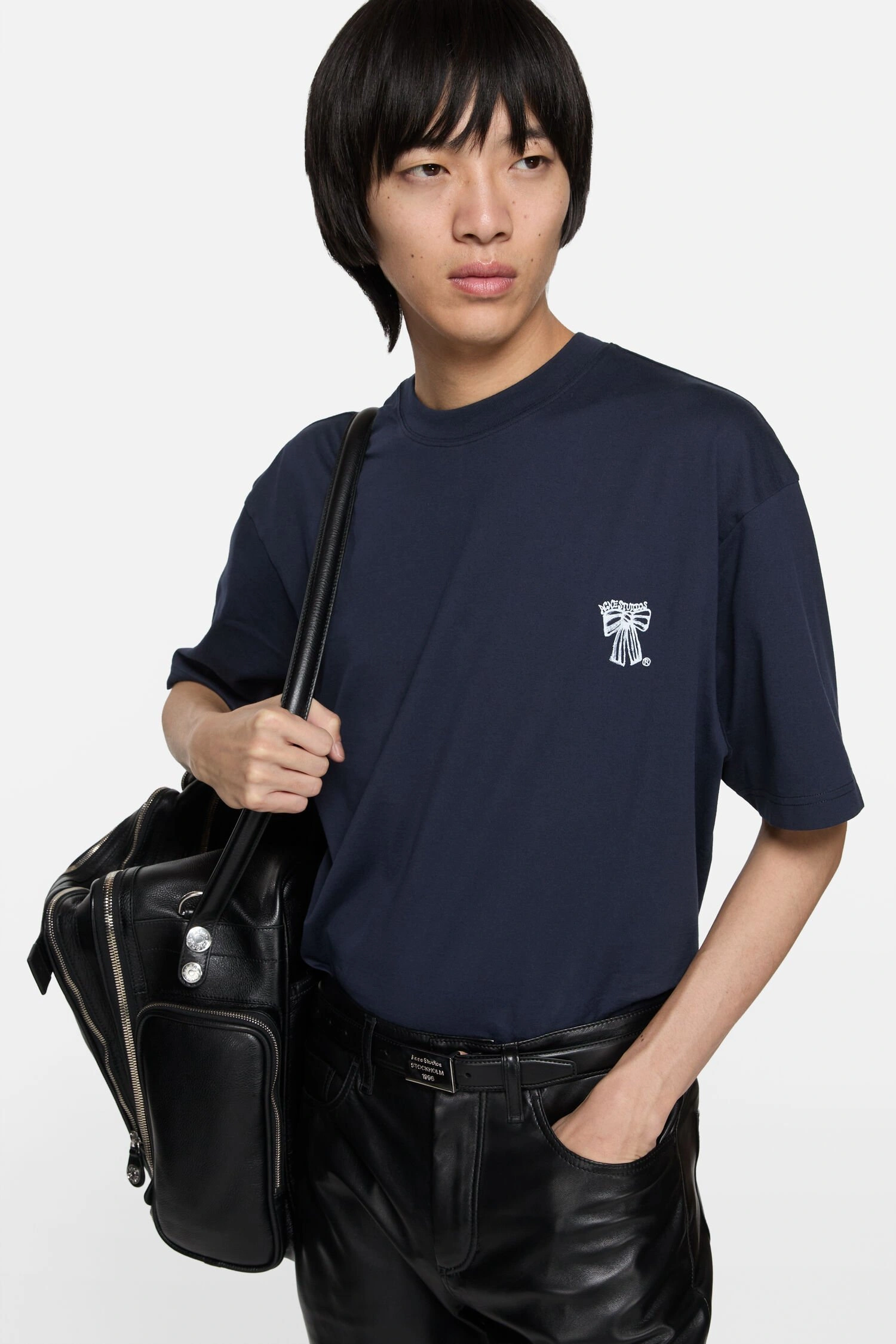 Gemini-- 1395 Embroidered Bow Logo T-Shirt Cotton 2colour item:E-F140L2724-2H