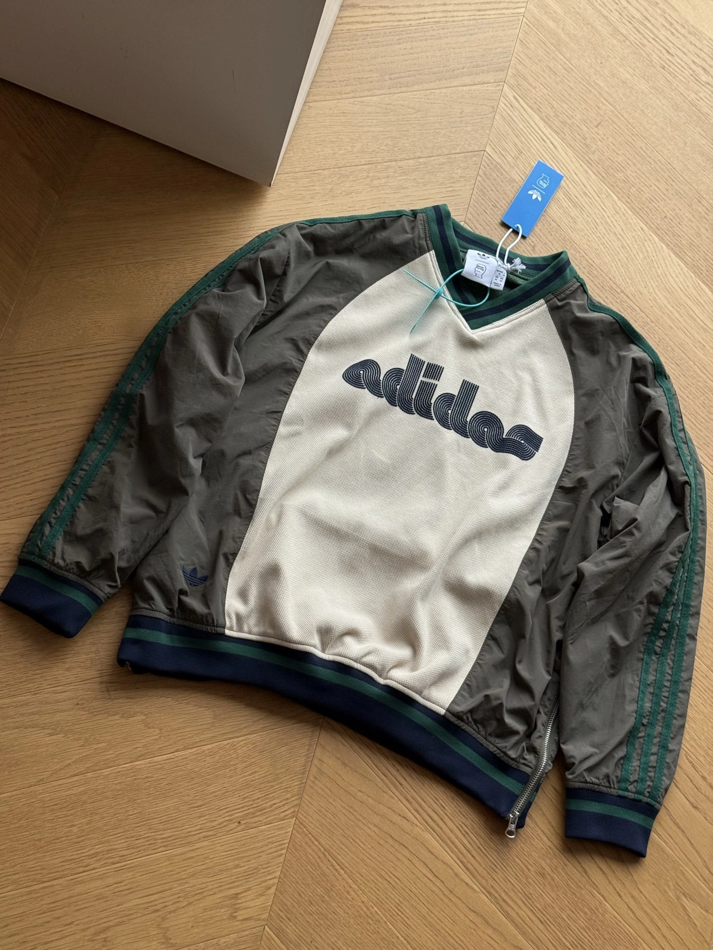 Gemini-- 14i41s adidas originals x Brain Dead oversize item: E-F110J1315